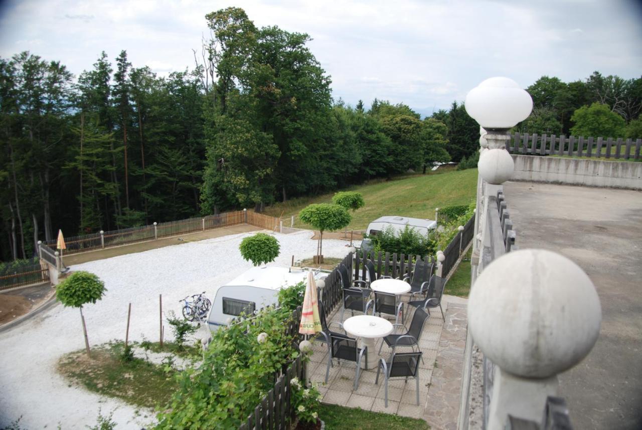 Naturpark-.Weinbergferienhaus Kitzeck im Sausal Ngoại thất bức ảnh